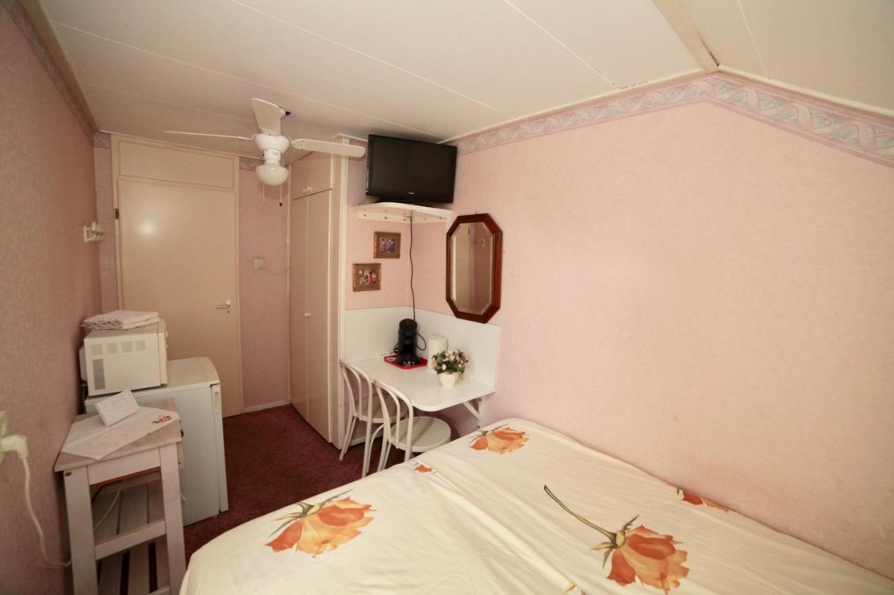 Kuipers Bed Bed & Breakfast โวเลนดัม ภายนอก รูปภาพ